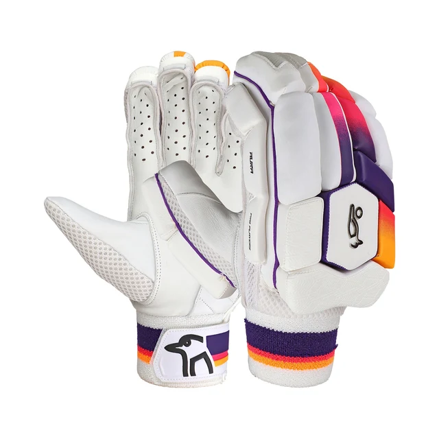 0PGA2403-1 – Aura Pro Players Batting Gloves